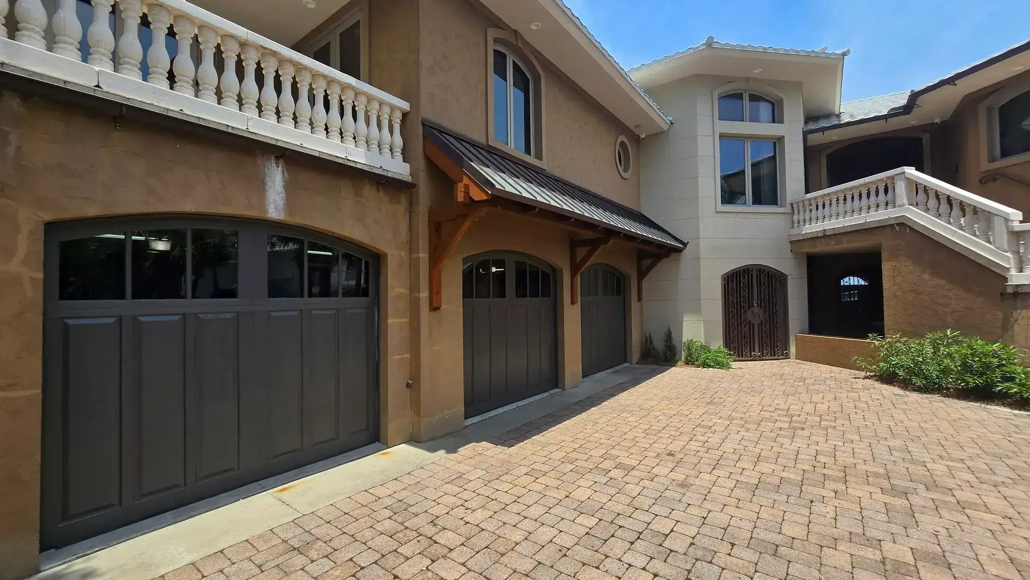 Exterior painting, Exterior 1
